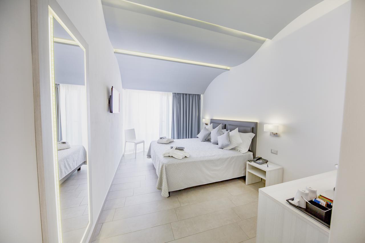 Ossuna Bay Hotel Boutique Cefalu Ngoại thất bức ảnh