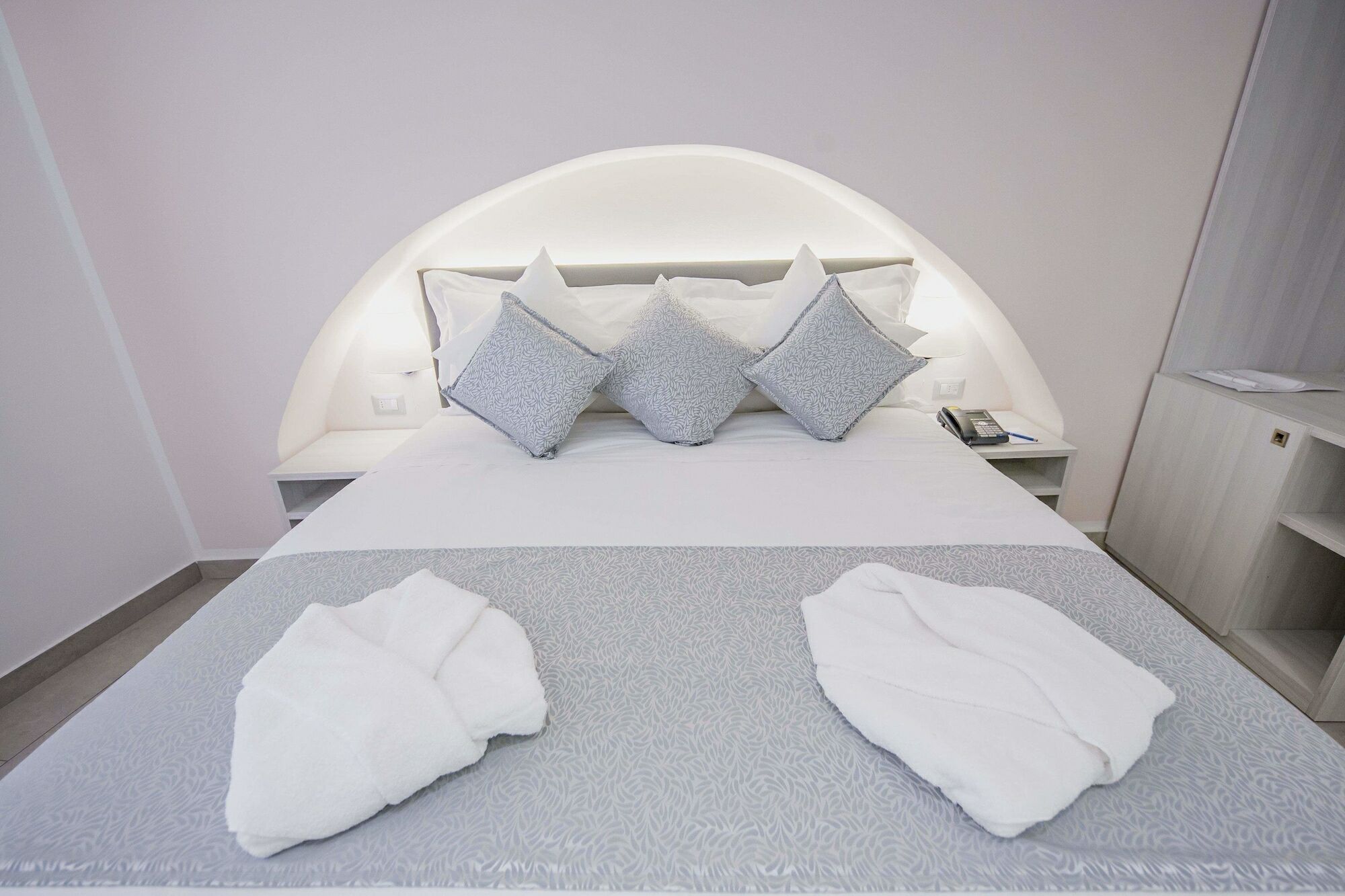 Ossuna Bay Hotel Boutique Cefalu Ngoại thất bức ảnh